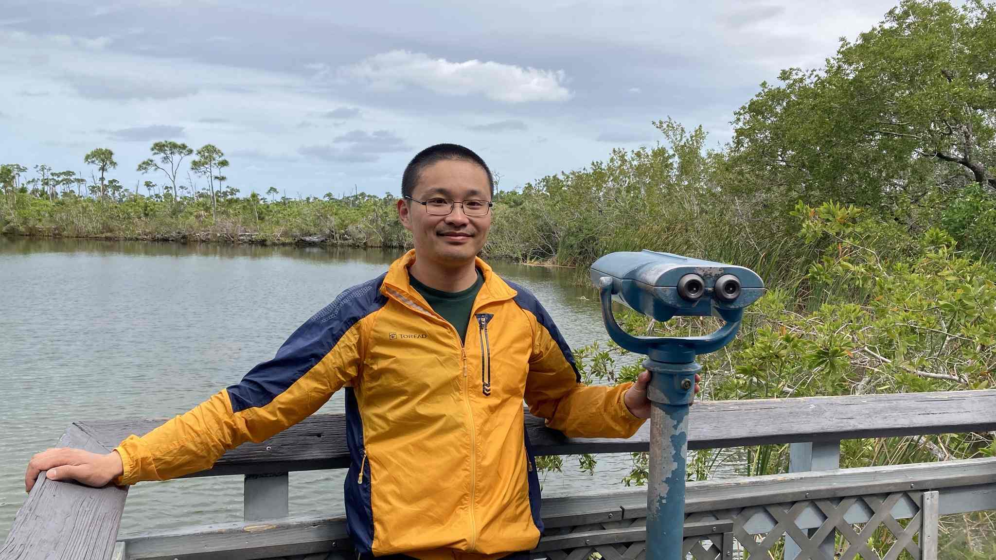 photo of Junxiao Shi