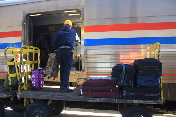 my checked bag being unloaded at Washington Union Station