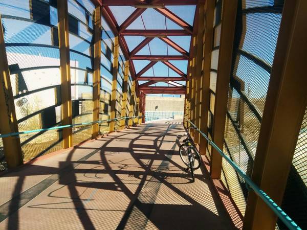 Aviation Bikeway bridge over Euclid Ave, Dec 14, 2014