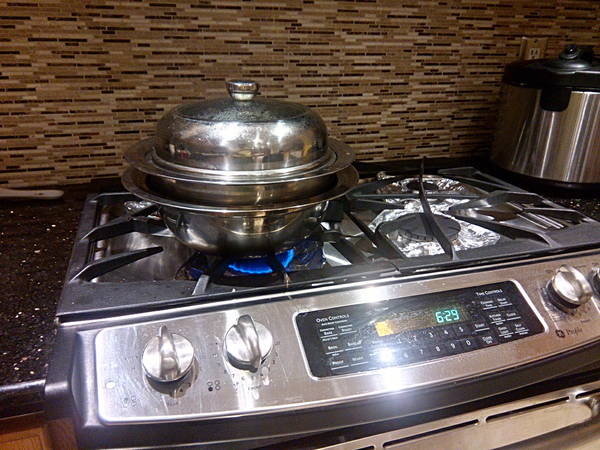 stream pot on the stove