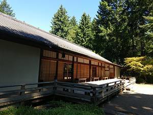 Portland Japanese Garden - pavilion gallery