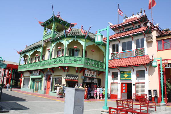 colorful buildings in Los Angeles Chinatown, 2012-06-01