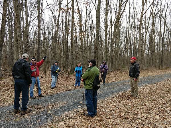 2020-03-21 a group of geocachers on Kindness Demonstration Trail (GC8J83J)