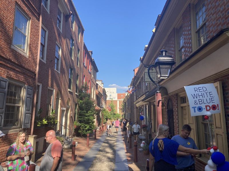 Elfreth's Alley