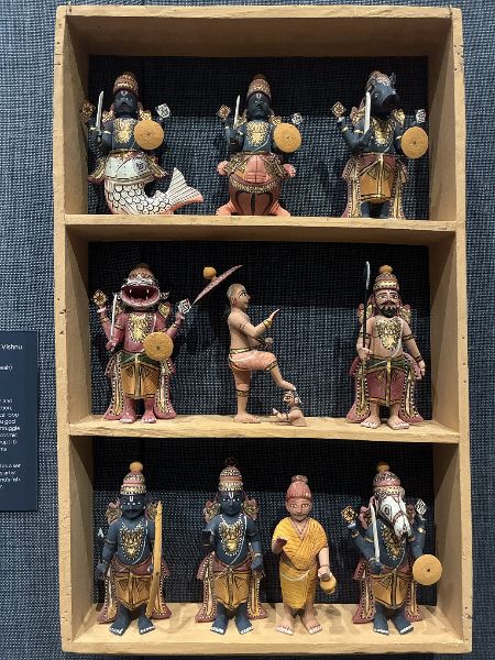 Dasavataras (Ten incarnations of Vishnu)