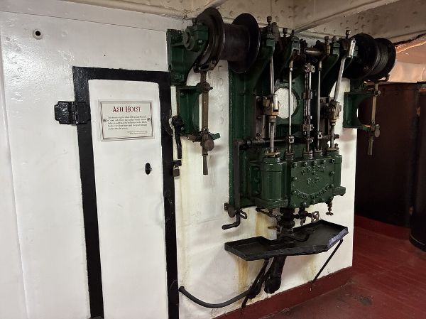 ash hoist on Olympia